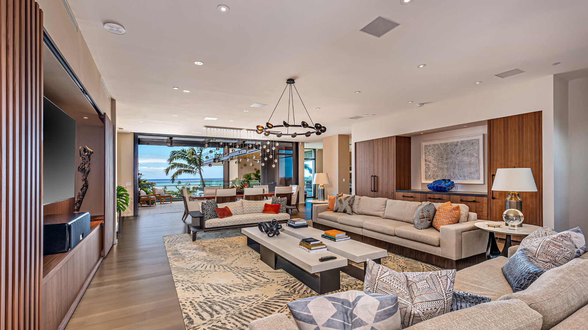 $12,650,000 – Park Lane Ala Moana